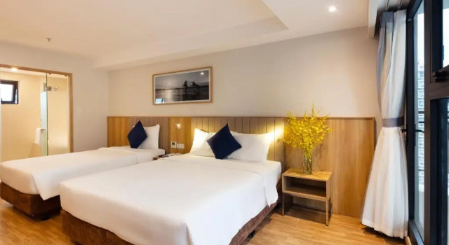 Трёхместный номер Deluxe VENTANA NHA TRANG HOTEL