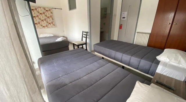 Marinha Garden Inn - AL, Забронировать Отель Маринья-Гранди Бейра-Алта