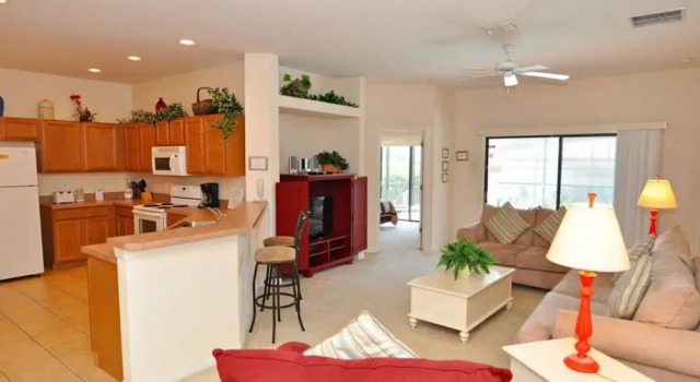 High Grove Resort 113 VSPWJGIS - Four Bedroom House, Book Ferieresort Hoteller i Four Corners med pool, Swimmingpool