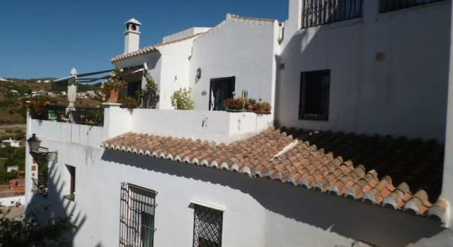 Apartment With 3 Bedrooms in Frigiliana, With Wonderful sea View, Pool Access, Furnished Terrace Near the Beach