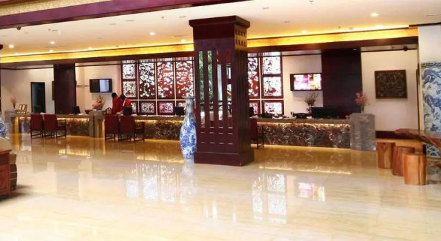 Wonderport International Hotel, Prenota Hotel Hotel a Lijiang con piscina, Piscina
