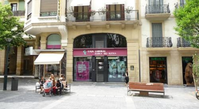 Pension Lorea, Rezerwuj Hotel Hotele w Baskonia z parkingiem, Parking