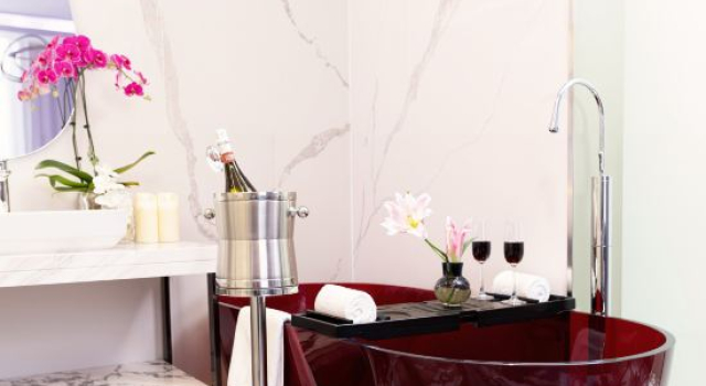 Люкс Luxury Beijing W+ Luxury Select Hotel (Beijing Universal Resort Liyuan Subway Station Branch)