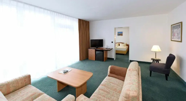 Люкс LAT Hotel & Apartmenthaus Berlin