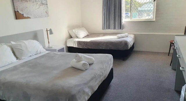 Семейный номер Standard Seabreeze Beach Hotel