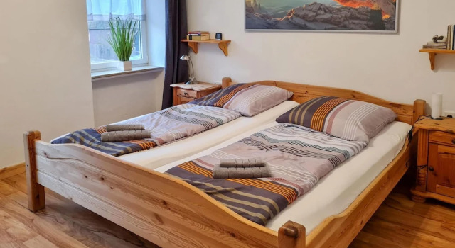 Stunning Apartment in Schutz/deudesfeld With 2 Bedrooms, Sauna and Wifi, Book Lejlighed Meerfeld Vulkan Eifel