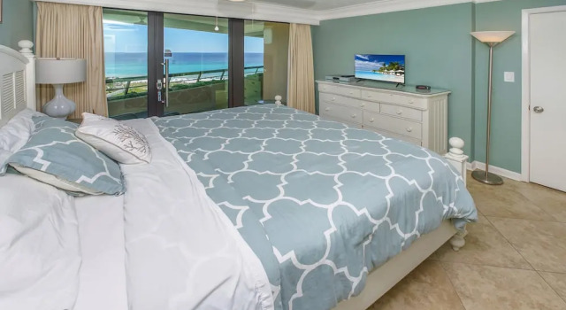 Edgewater 1000 - 1784239, Varaa Hotelli Hotellit Emerald Coast uima-altaalla, Uima-allas