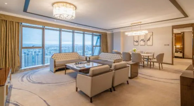 Люкс Comfort с 2 комнатами с видом на город Wosheng Hotel Nanning
