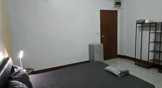 Номер Standard SRINN House, Bangkok