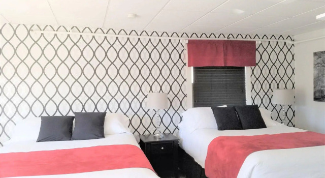 Hotel Frankfort & Restaurant, Varaa Hotelli Frankfort Michigan