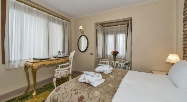 Номер Superior By Murat Royal Hotel Galata
