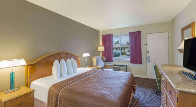 Двухместный номер Standard Travelodge by Wyndham Santa Rosa Wine Country