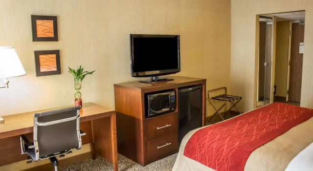 Номер Standard Clarion Pointe Durham Research Triangle Park