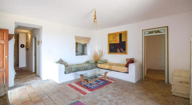 Amazing Apartment in S. Andrea Dello Ionio With 2 Bedrooms and Wifi, Prenota Appartamento Hotel a Calabria con parcheggio, Parcheggio