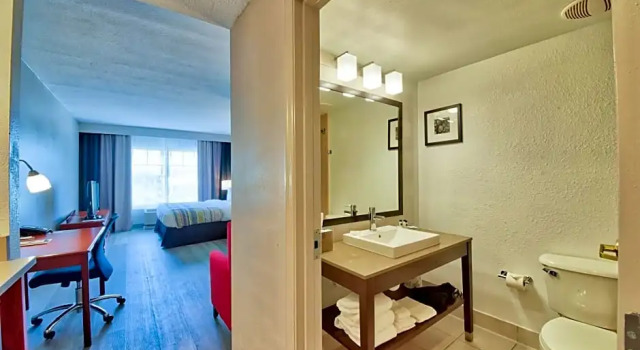 Двухместная студия Country Inn & Suites by Radisson, Ocala Southwest