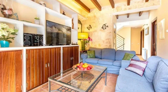 Villa Gabriela With 3 Bedrooms and 2 Bathrooms, Prenota Villa Ville a Maiorca, Villa
