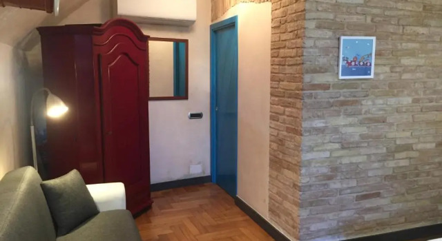 Студия Little Cagliari