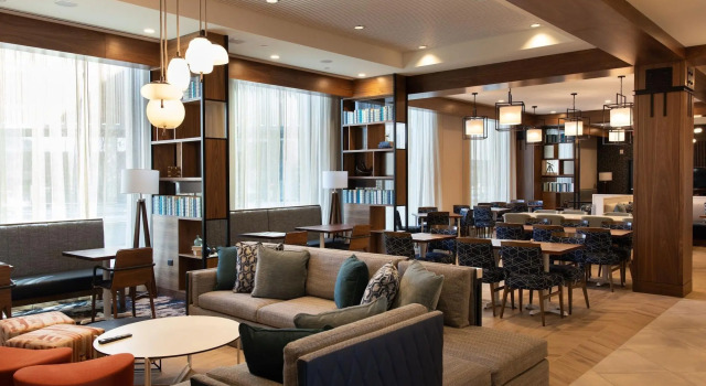 Hampton by Hilton at the Boston Seaport District
