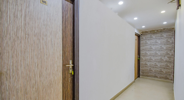 Oyo Flagship 76077 Adri Hotels 2, Prenota Hotel Calcutta 