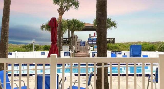 Двухместный номер Standard с видом на бассейн Guy Harvey Resort on Saint Augustine Beach