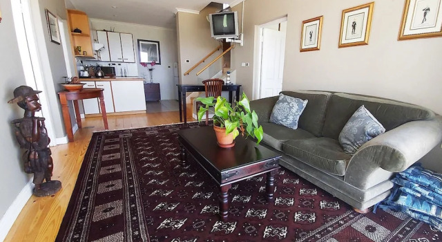 Семейные апартаменты с 2 комнатами Dieu Donne Boutique Guest House Stellenbosch