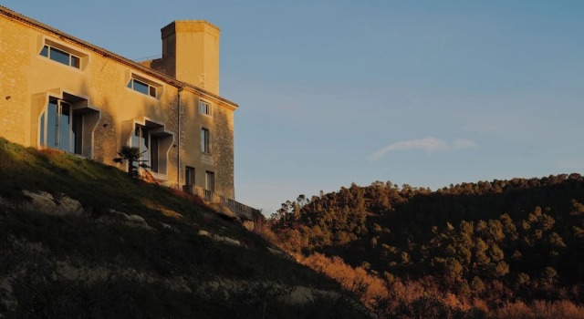 Domaine La Ferme HI bride, Rezerwuj Bed and Breakfast Villelaure Luberon
