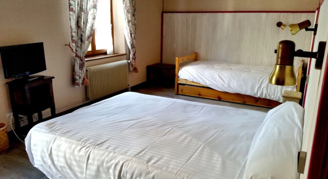 Номер Standard Hôtel Aux Deux Clefs