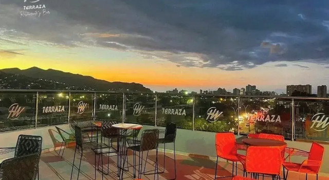 Hotel Wanderlust, Забронировать Отель Отели в центре Санта-Марта, в центре