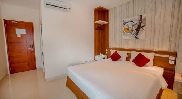 Zoom Hotel Mulawarman, Rezervovat Hotel Hotely v Kalimantan se snídaní, Snídaně