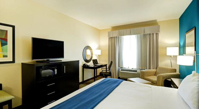 Двухместный номер Standard Holiday Inn Express & Suites Houston Northwest-Brookhollow by IHG