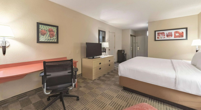 La Quinta by Wyndham Fairfield NJ, Reserva ahora Hotel Fairfield North Jersey