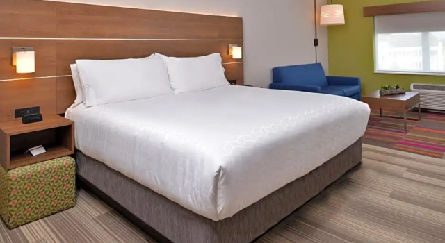 Люкс Holiday Inn Express & Suites Wildwood The Villages by IHG