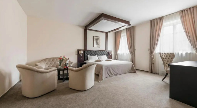 Люкс Отель Amberton Cozy Hotel Каунас