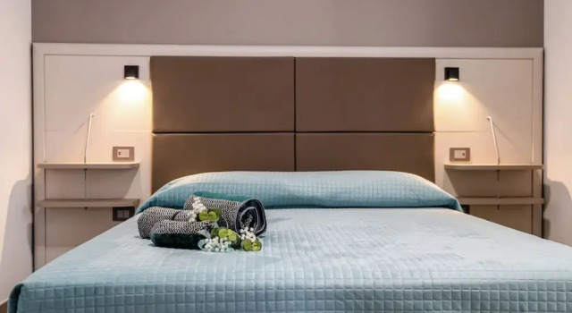 Люкс Luxury La Collina di Montegrappa - Villas with Heated Private Pool - Suites with Shared Pool