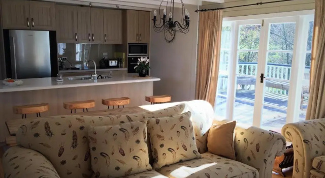 Коттедж с 3 комнатами Treetops Lodge & Estate