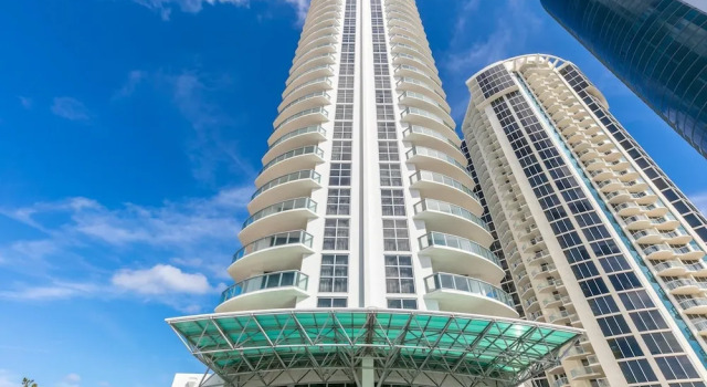 Marenas Resort Condos by Ammos VR, Varaa Lomakeskus Hotellit Miami Beach uima-altaalla, Uima-allas