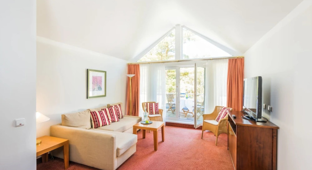 Апартаменты с балконом Bel Air Strandhotel Glowe