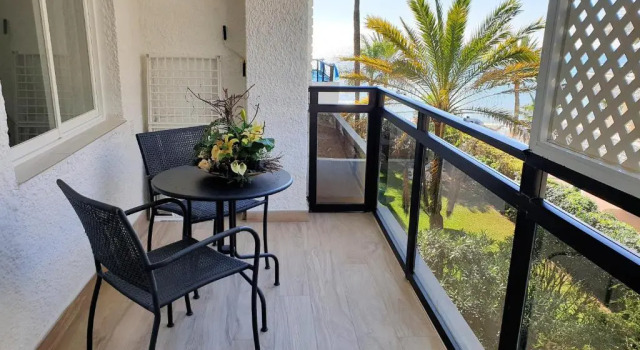 Апартаменты Skol 242 Excellent One Bedroom Apartment with Sea Views