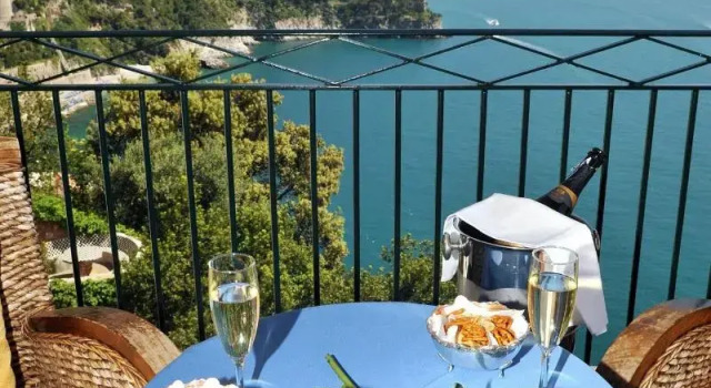 Полулюкс с балконом и с видом на море Hotel Belvedere