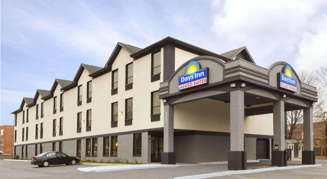 Days Inn - Toronto East Lakeview