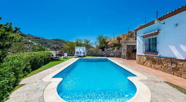 Villa Yasleni Arenas by Ruralidays, Reserva ahora Villa Hoteles en Arenas con piscina, Piscina