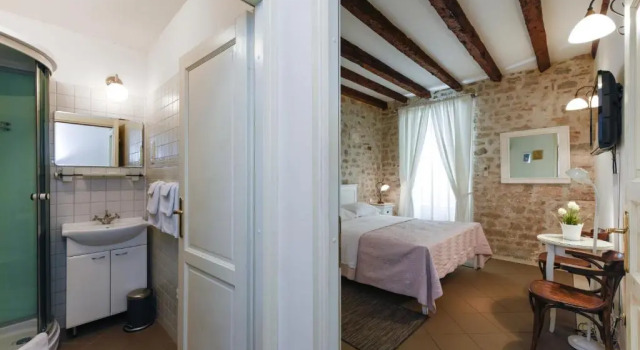 Номер Comfort Accomodation Gina