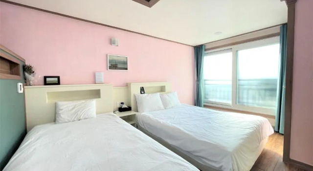 Трёхместный номер Standard HY Choi Hostel