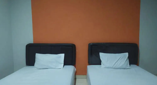 Двухместный номер Standard OYO 2654 Yulia Guesthouse Near Kopi Bajawa Flores NTT Tebet