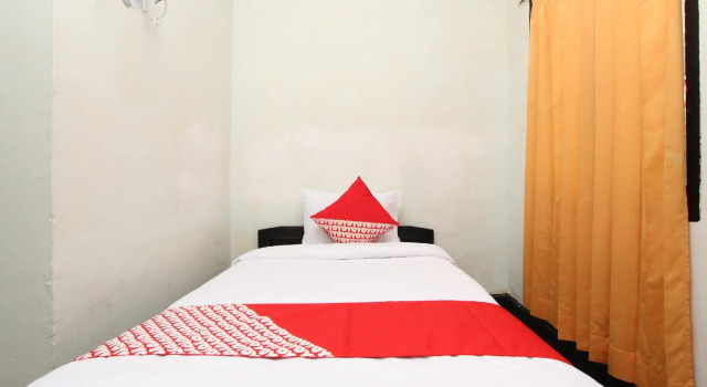 Номер Standard OYO 434 Hotel Parahiyangan Syariah