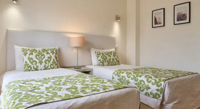 Вилла с 3 комнатами Pinheiros da Balaia Villas
