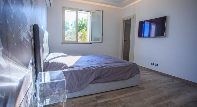 Tvilla, Book Hotel Calatabiano Etna