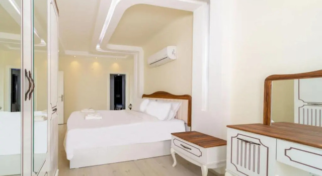 Spacious Apartment with Sea View in Alanya