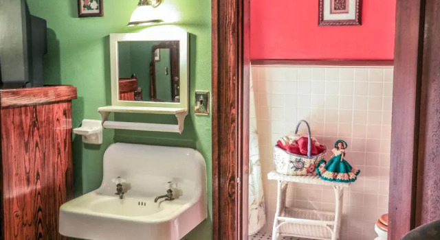 Номер Standard The Edgewater Hotel