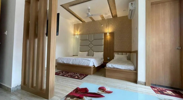 Номер Deluxe Hotel B P Emerald, Mathura